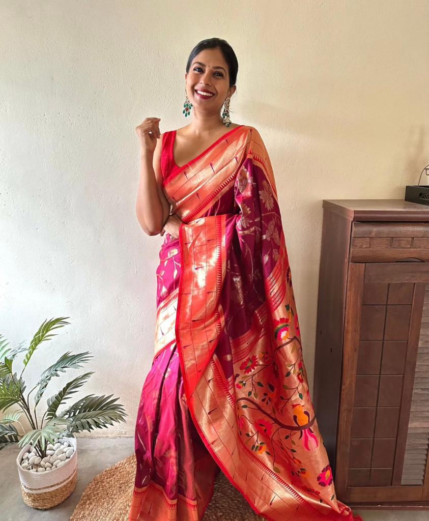 Women Pink And Red Banarasi Soft Silk Saree