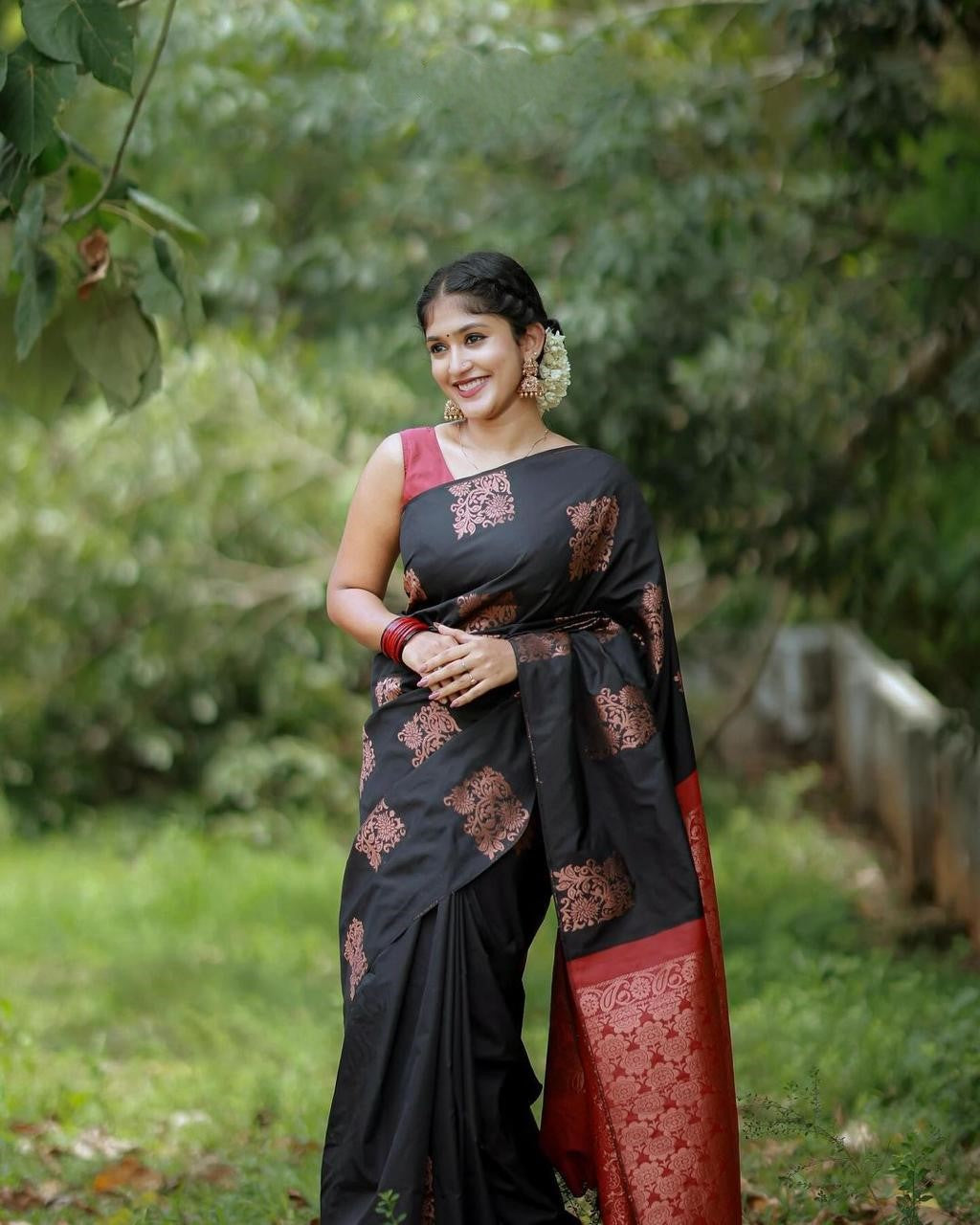 Allurin Black Silk Saree