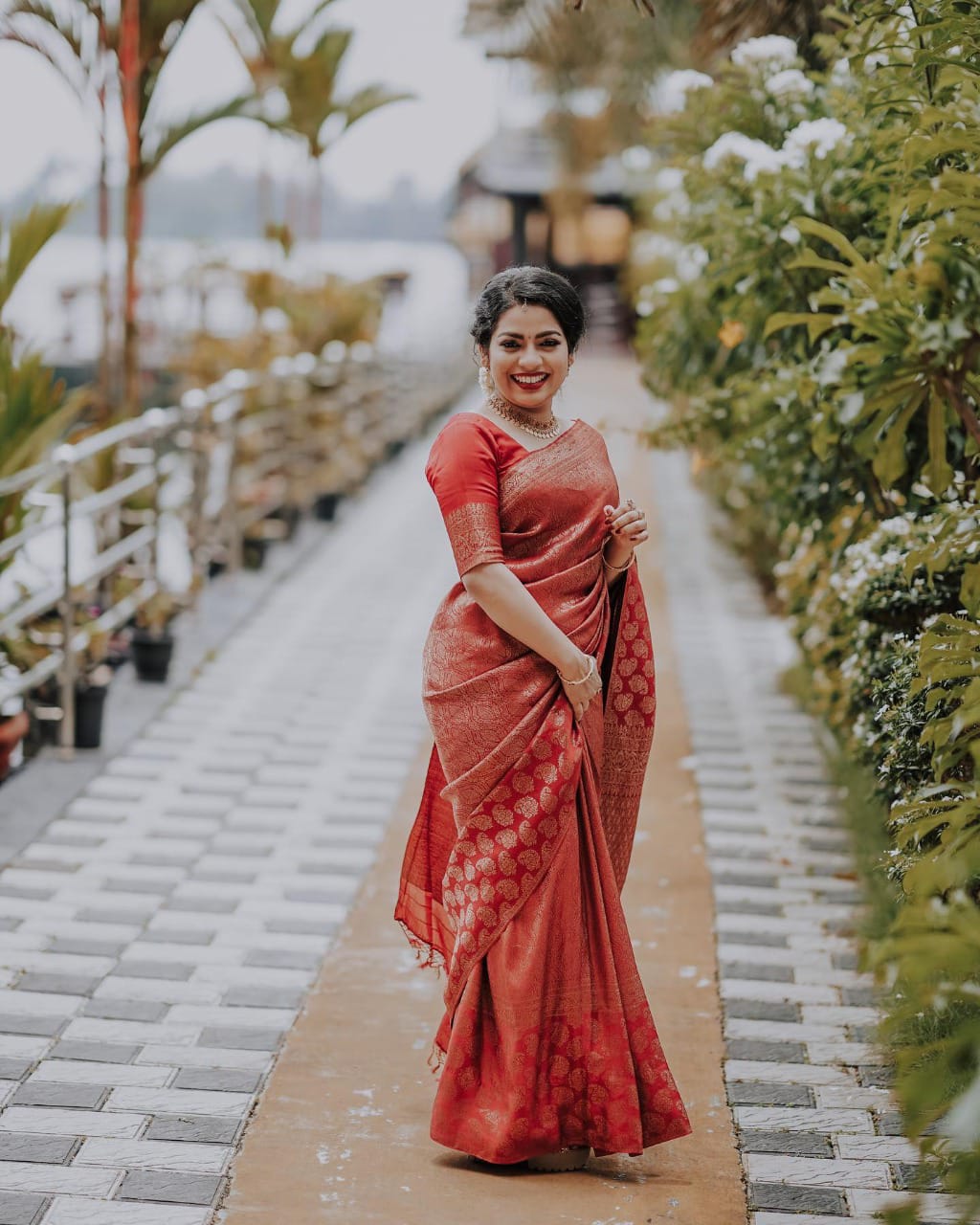 Women Red Banarasi Soft Silk Saree