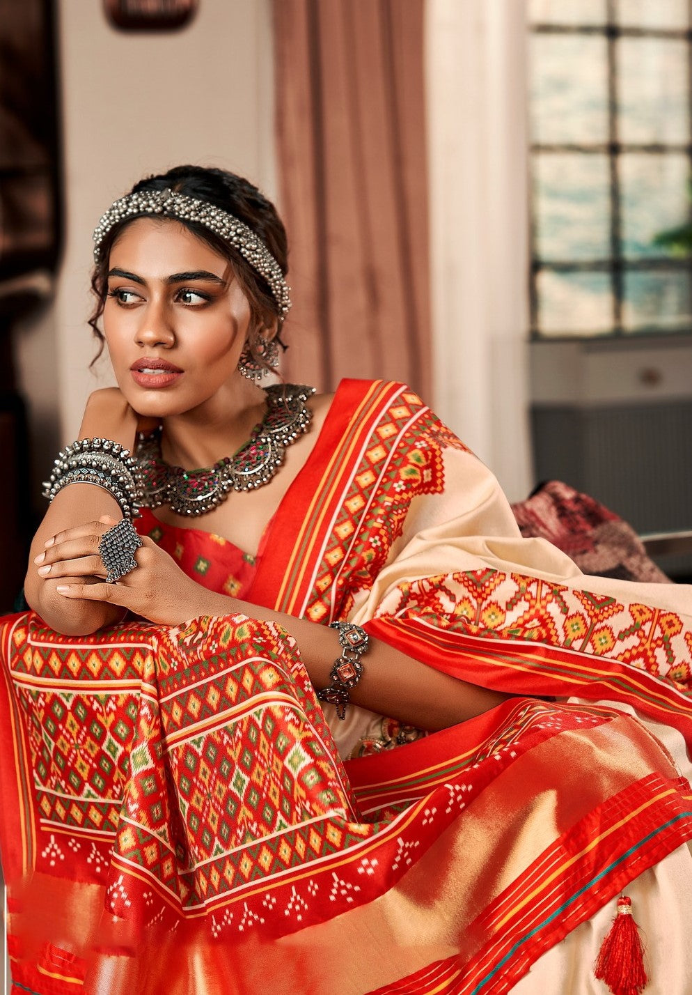 Women Peach And Red Tusser Patola Silk Saree