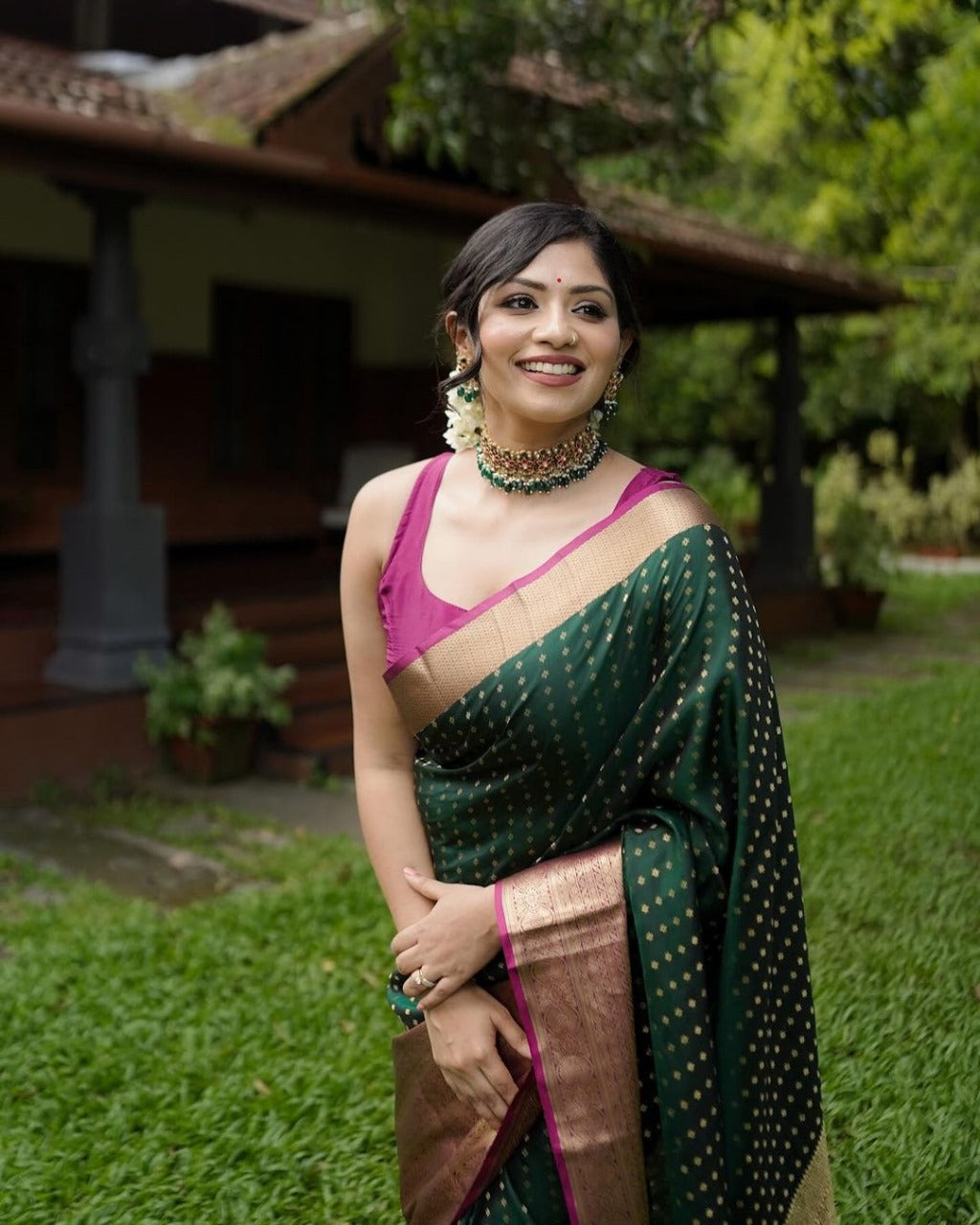 Women Bottle Green Banarasi Soft Silk Saree