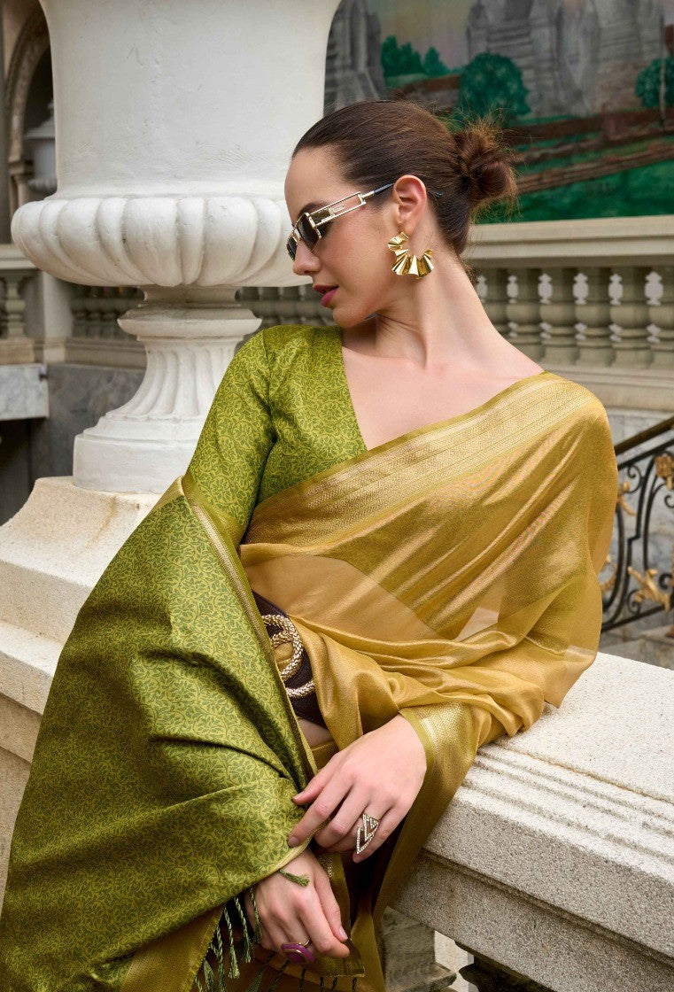 Women Green Solid Tissue Saree