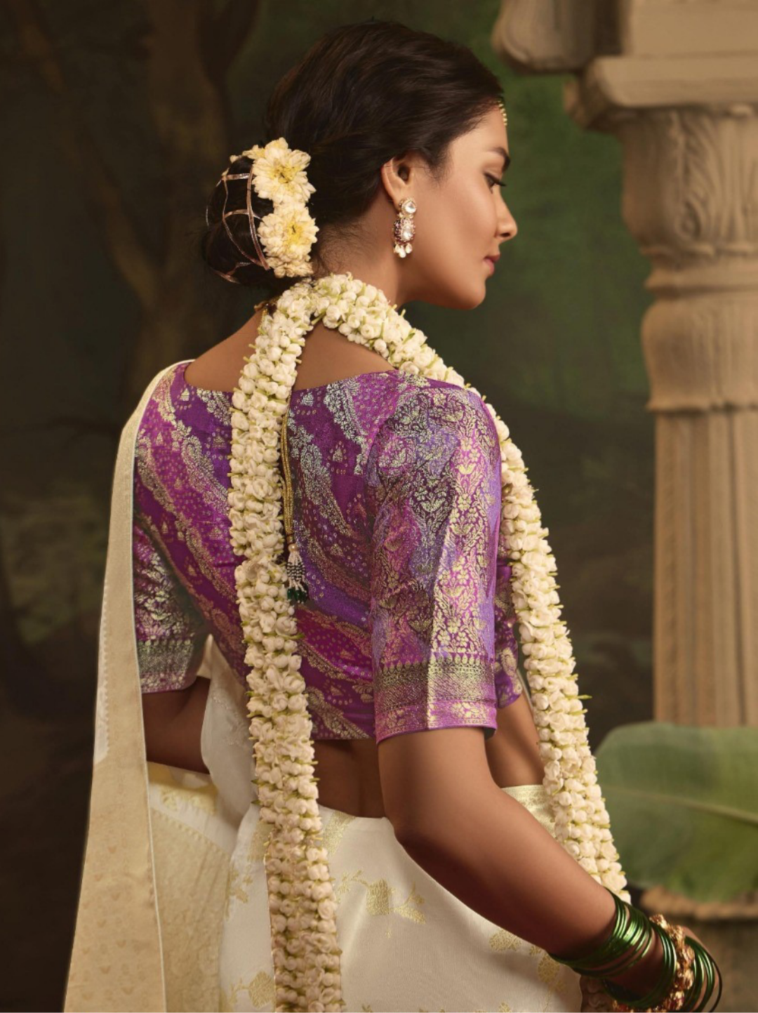 Gleaming Off White Crepe Dola Silk Saree