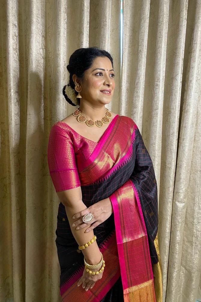 Women Black And Pink Banarasi Soft Silk Saree
