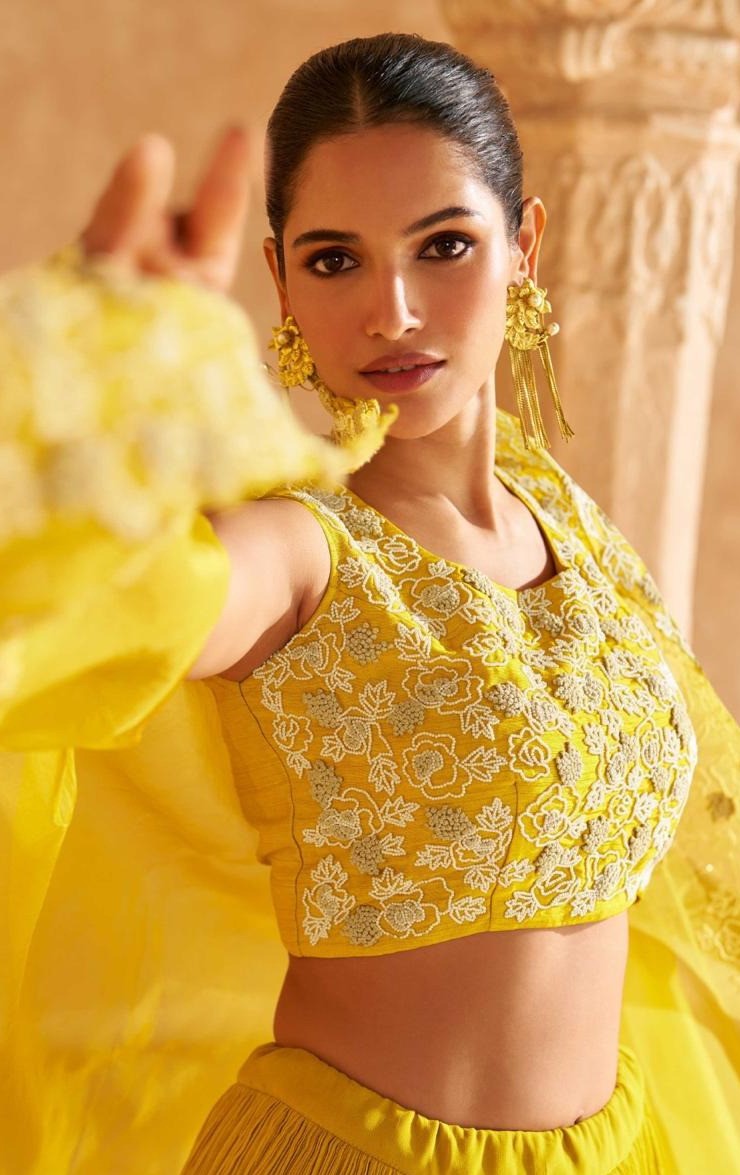 Party Wear Yellow Chinon Stylish Lehenga