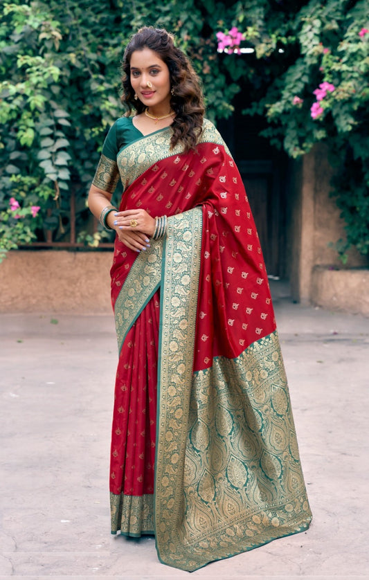 Women Red And Green  Soft Silk Saree