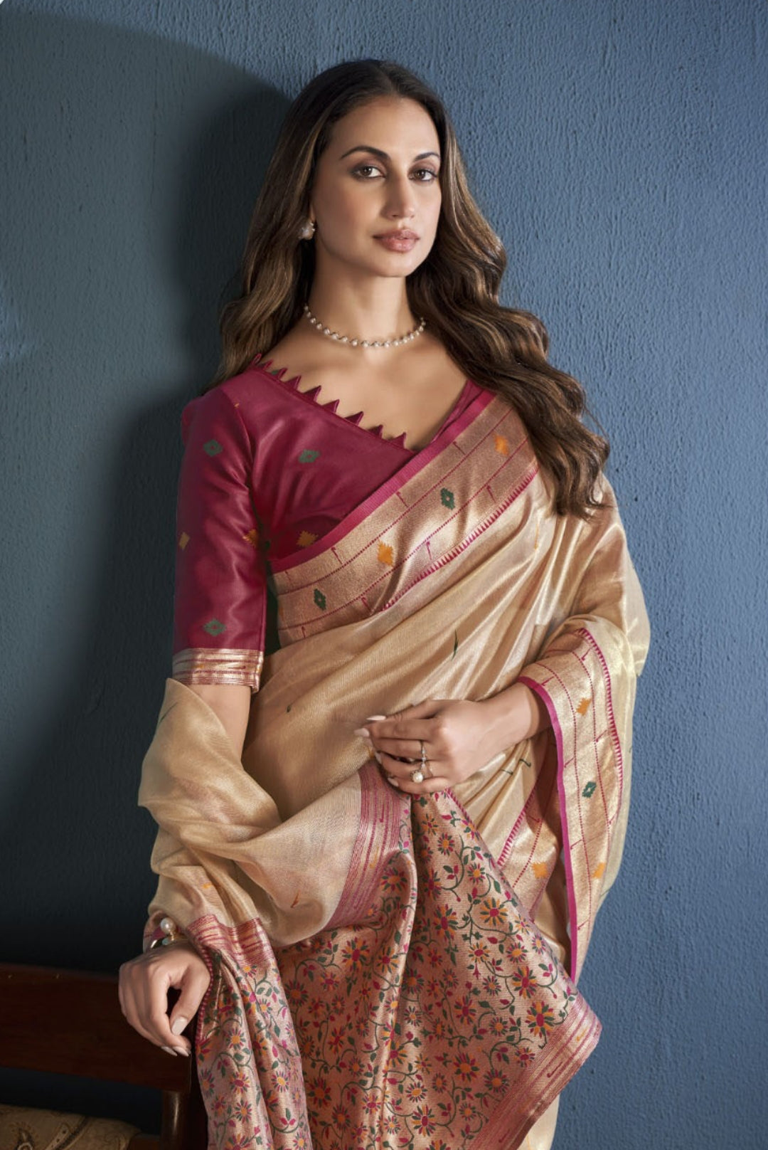 Women Beige And Marron Soft Tissue Paithani Silk Saree