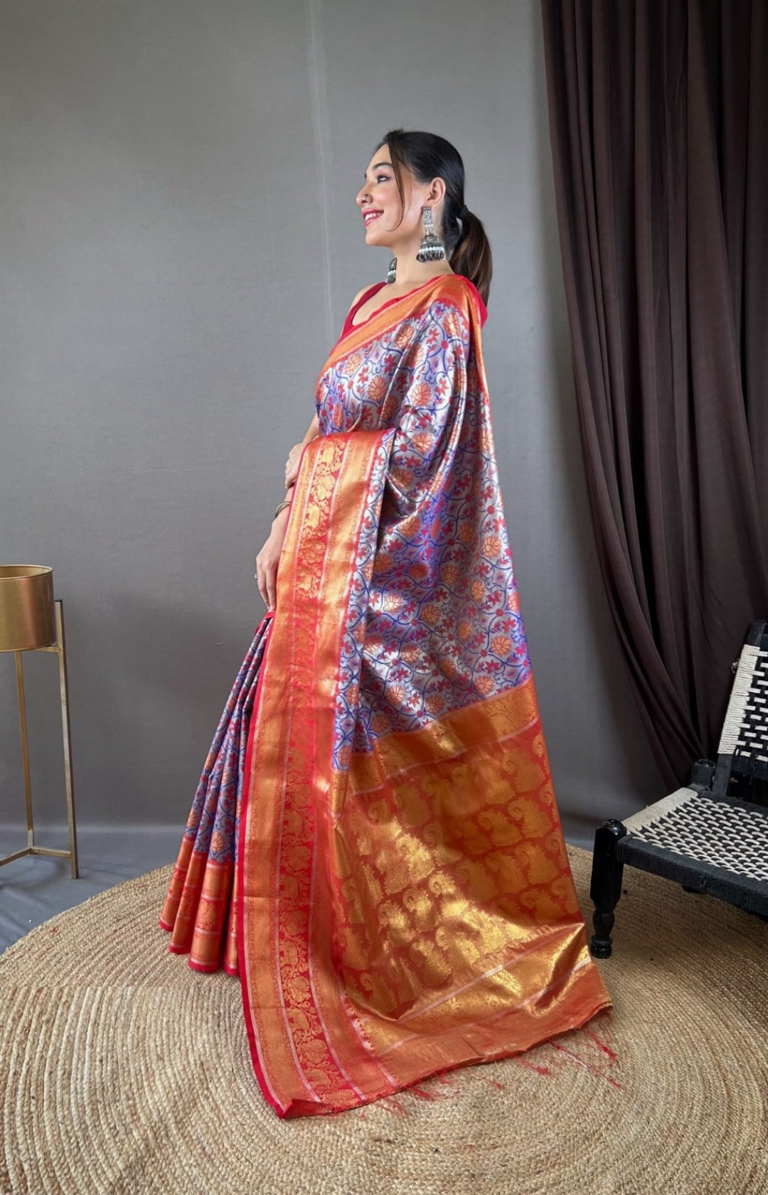 Women Violet And Red Kanjivaram Silk  Saree