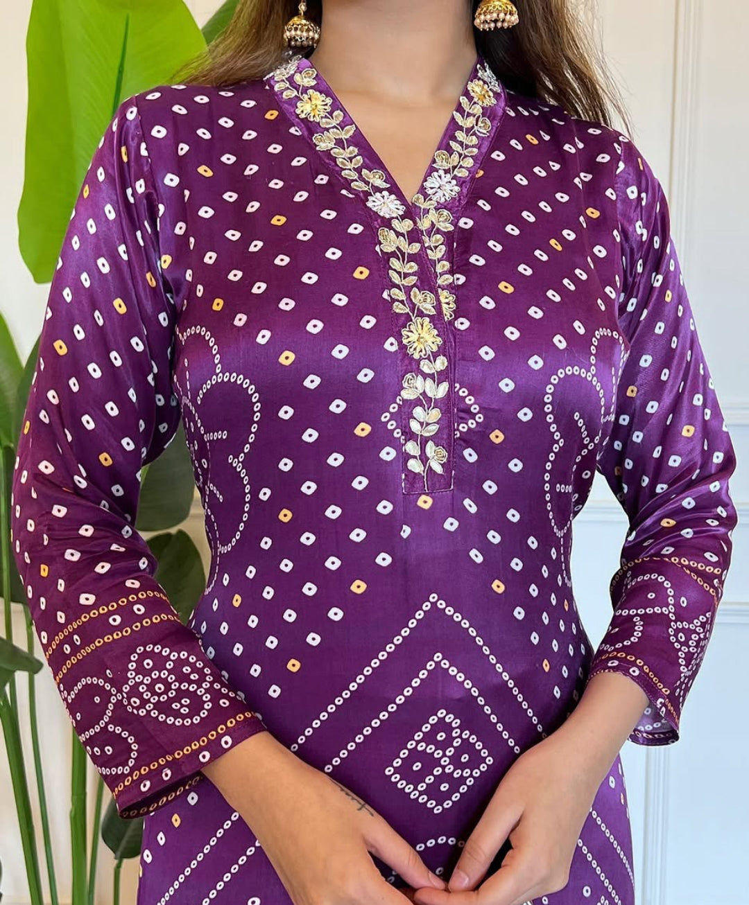 Women Purple Viscose Gajji Silk Bandhani Print Suit Set