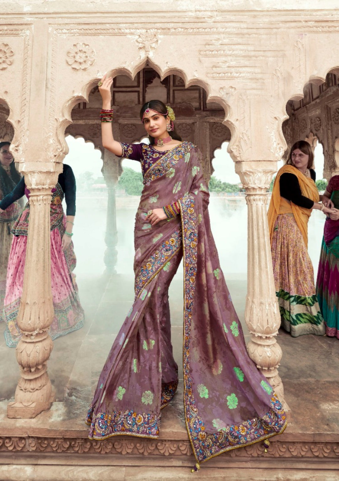 Women Purple Silk Embroidery Saree