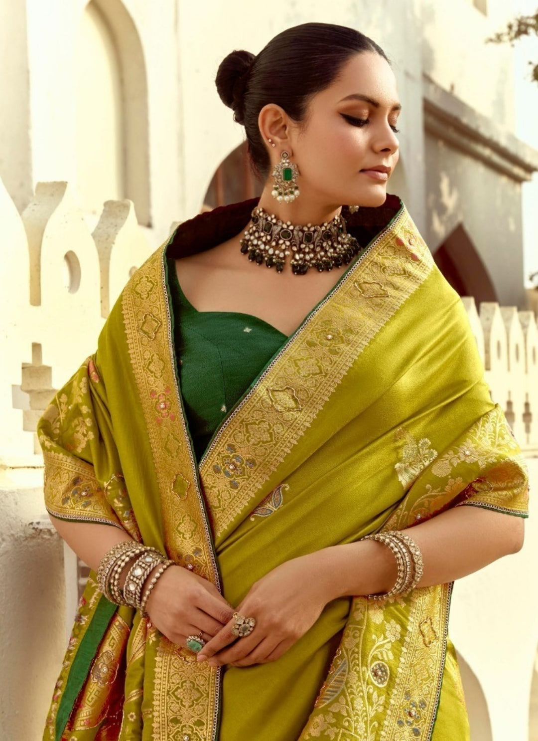 Opalescent Mehendi Green Silk Banarasi Silk Saree