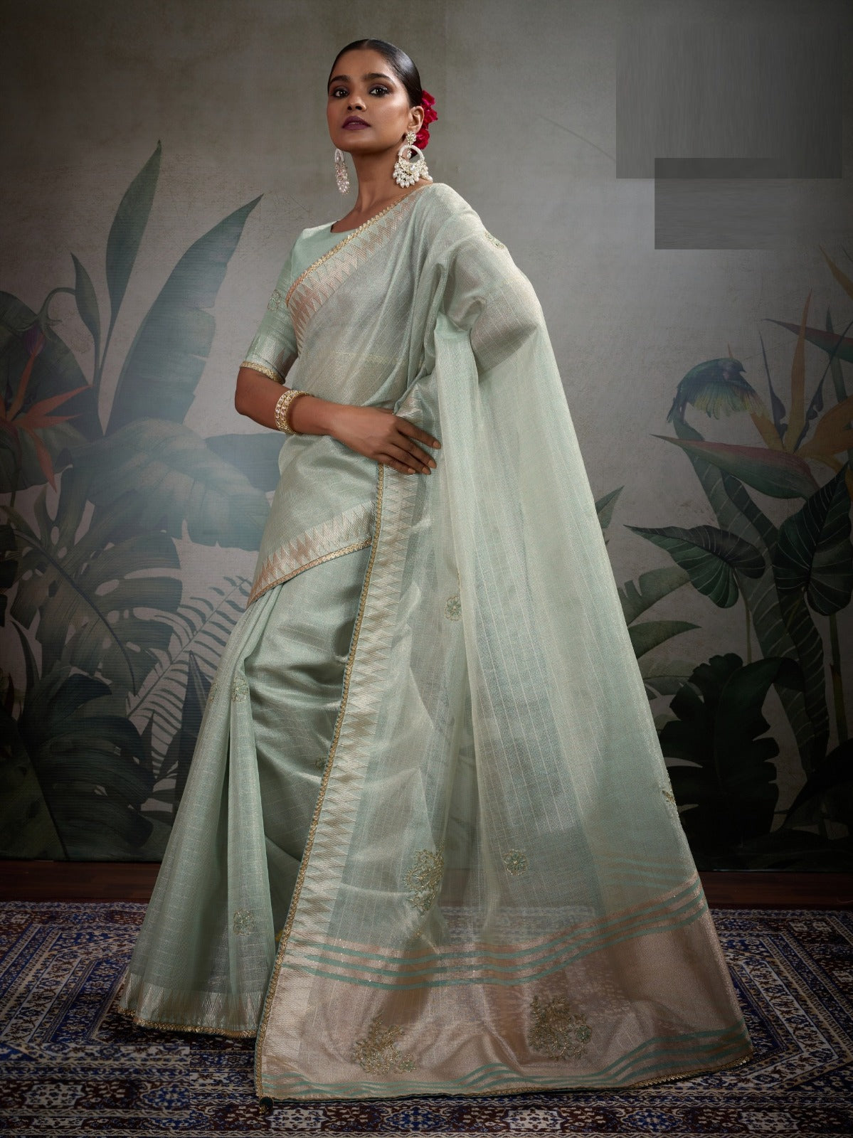 Women Sea Green Linen Tissue Tissue Saree