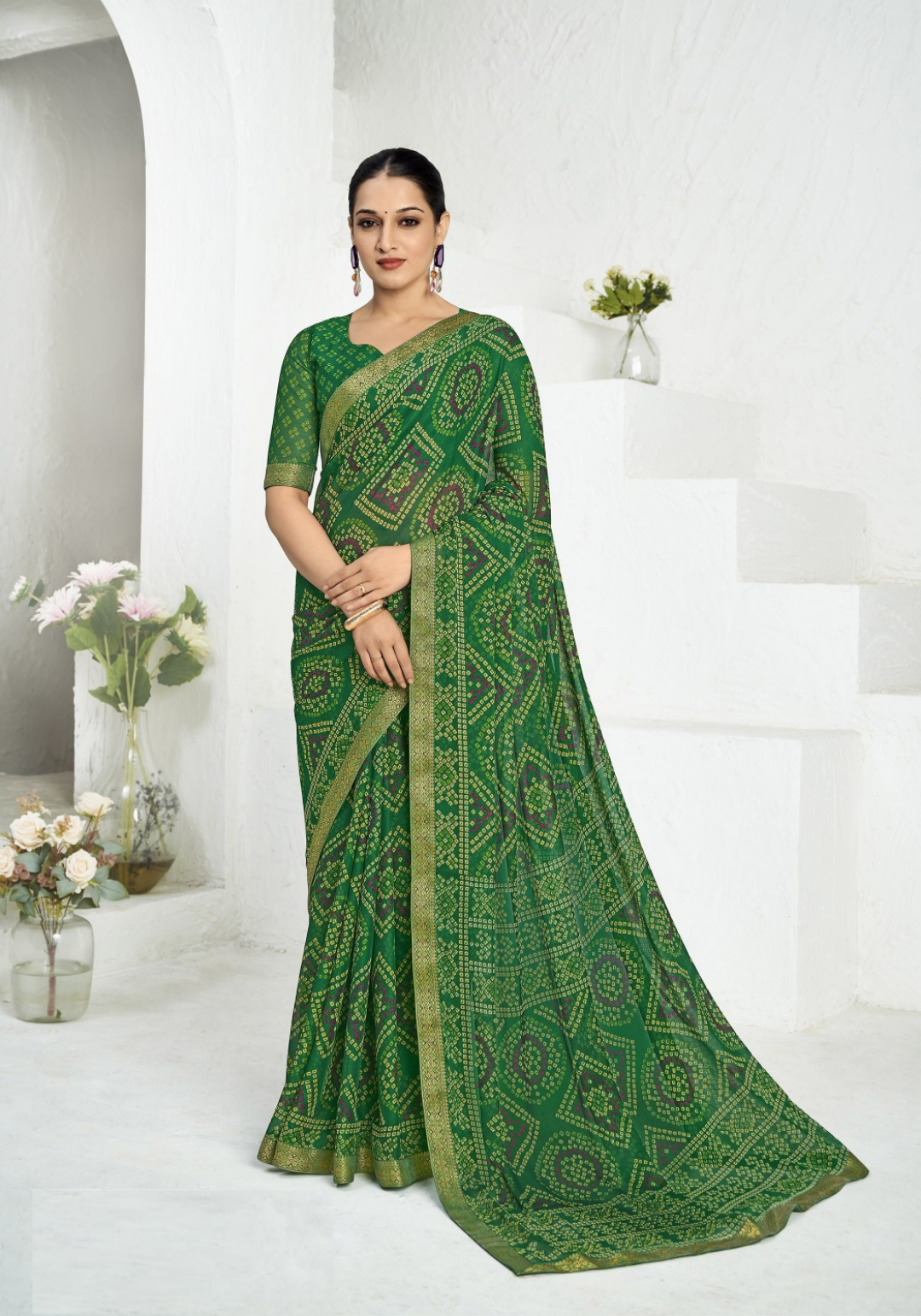 Women Light Green Chiffo Vibrant Saree