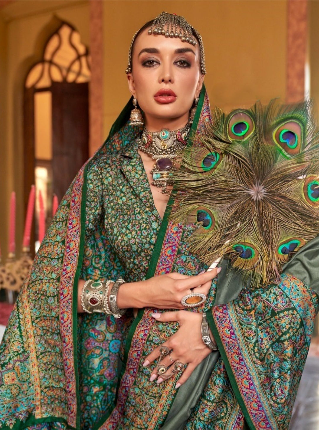 Women Grey Silk Kashmiri Saree