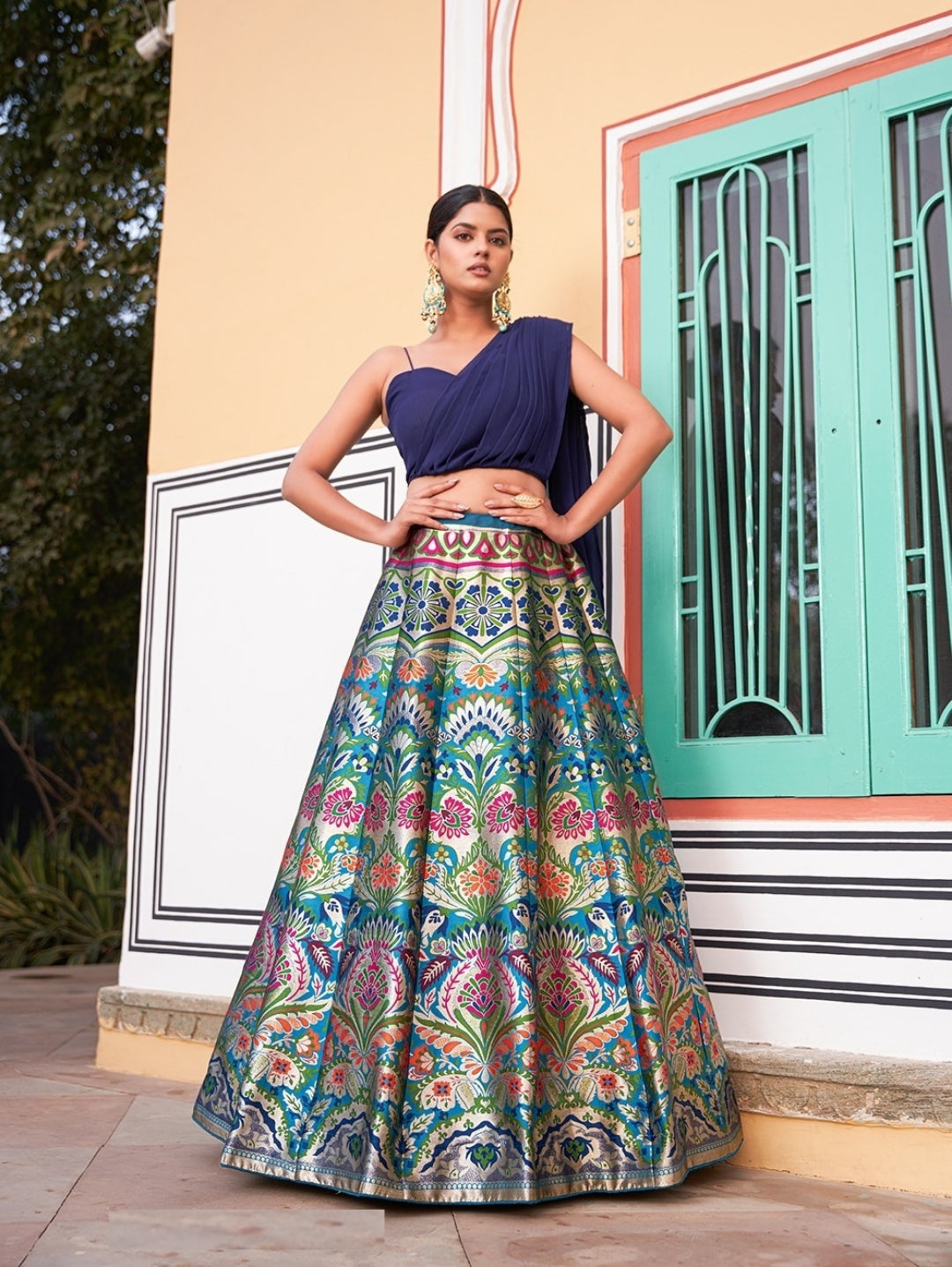 Women Navy Blue Banarasi Silk Choli & Skirt Set