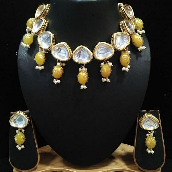 Elegant Gold-Plated Kundan and Bead Necklace Set