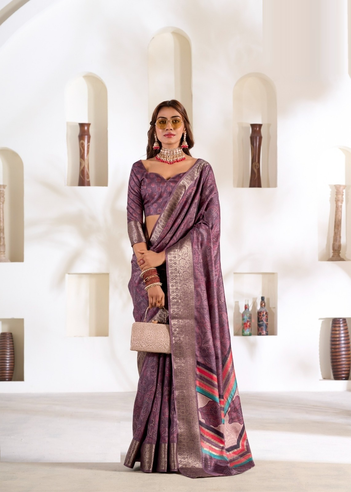 Women Lavender Silk Traditional Saree