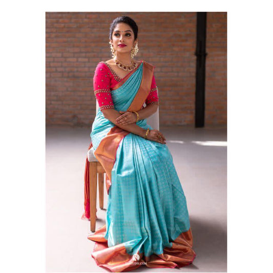 Women Blue And Pink Kanjivaram Soft Silk   Saree