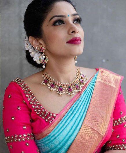 Women Blue And Pink Kanjivaram Soft Silk   Saree