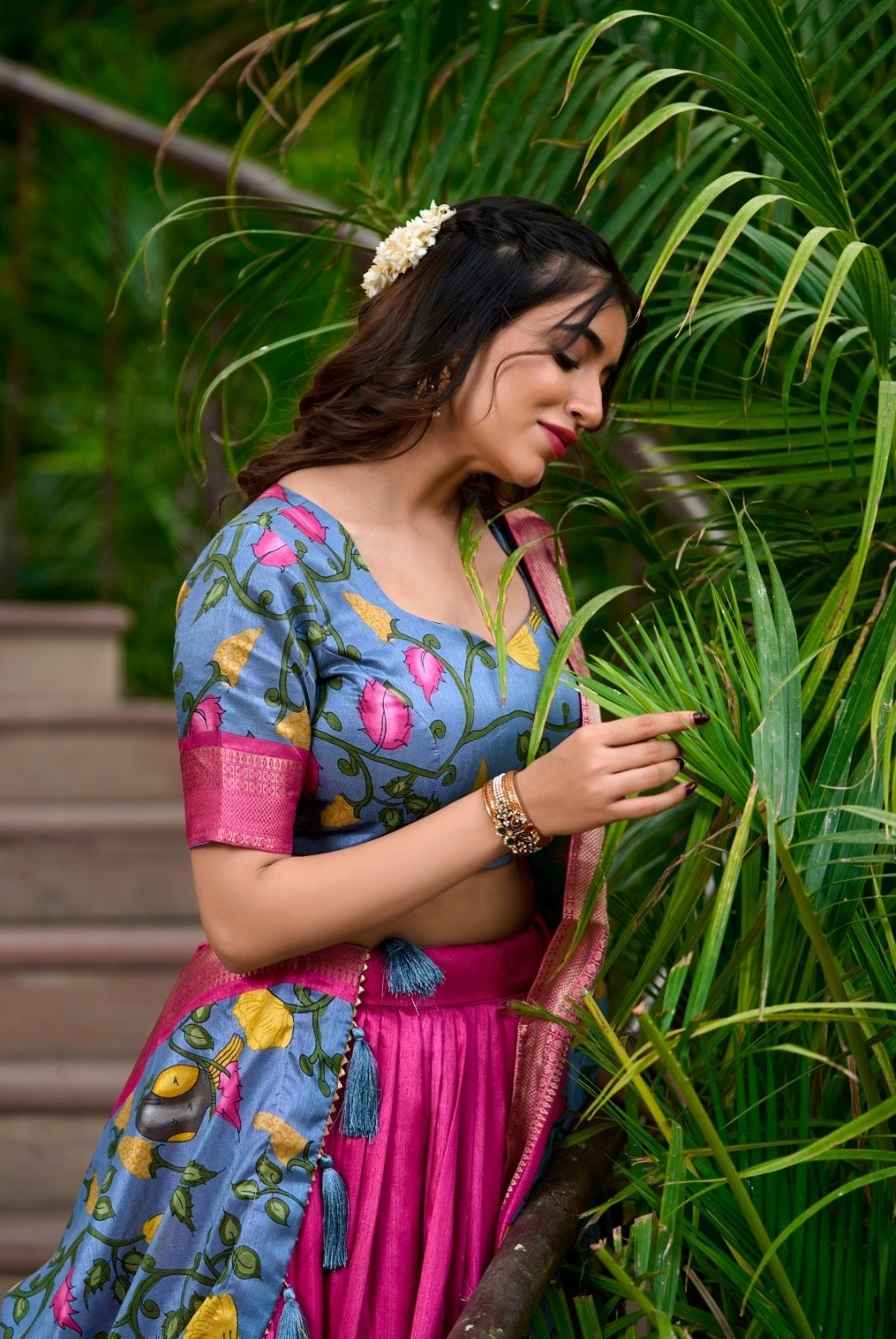 Women Multi Pink Dola Silk Floral Print Leheng