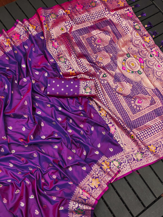 Women Purple Silk Floral Saree