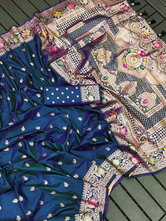 Women Teal Silk Floral Saree