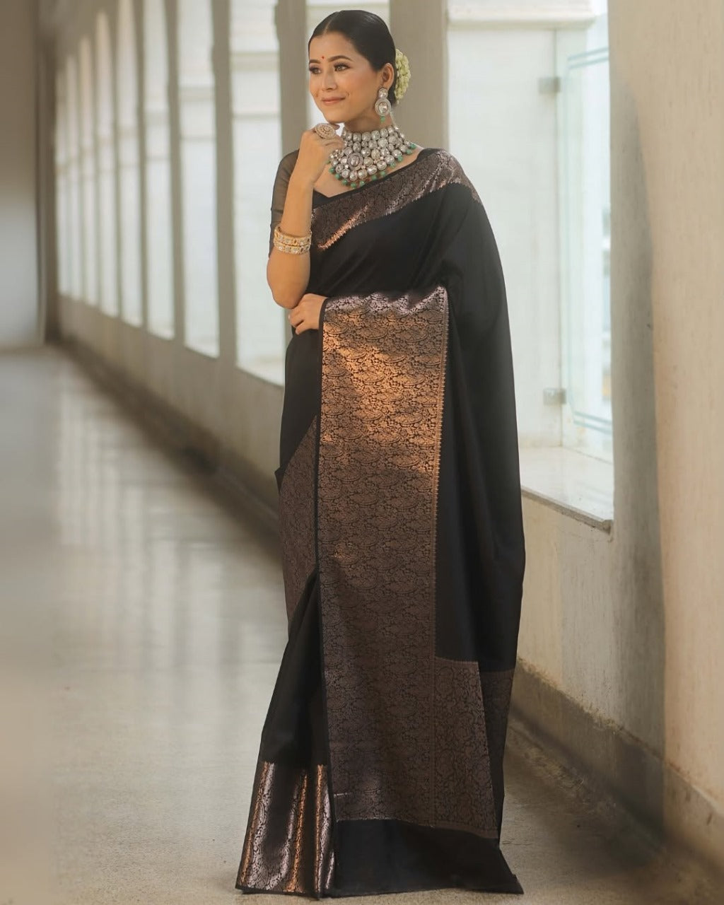 Women Black Banarasi Soft Silk Saree