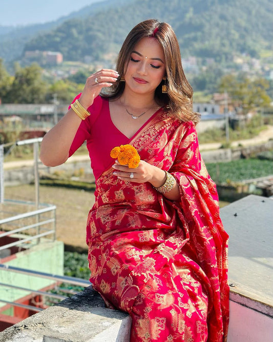 Women Pink Banarasi Soft Silk Saree