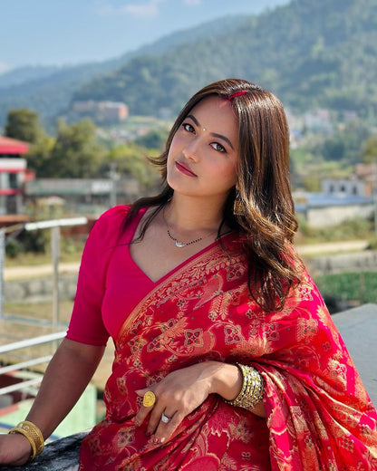 Women Pink Banarasi Soft Silk Saree