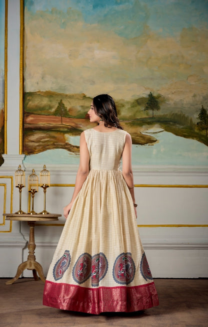 Women Cream And Maroon Dola Silk Kalamkari Print With Zari Weaving Broder Floor-Length Gown