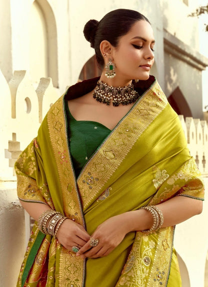 Opalescent Mehendi Green Silk Banarasi Silk Saree