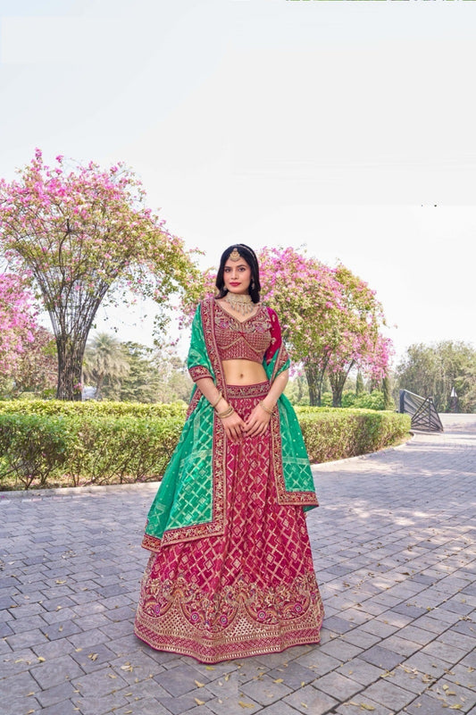 Exquisit Pink Banarasi Silk Traditional Lehenga