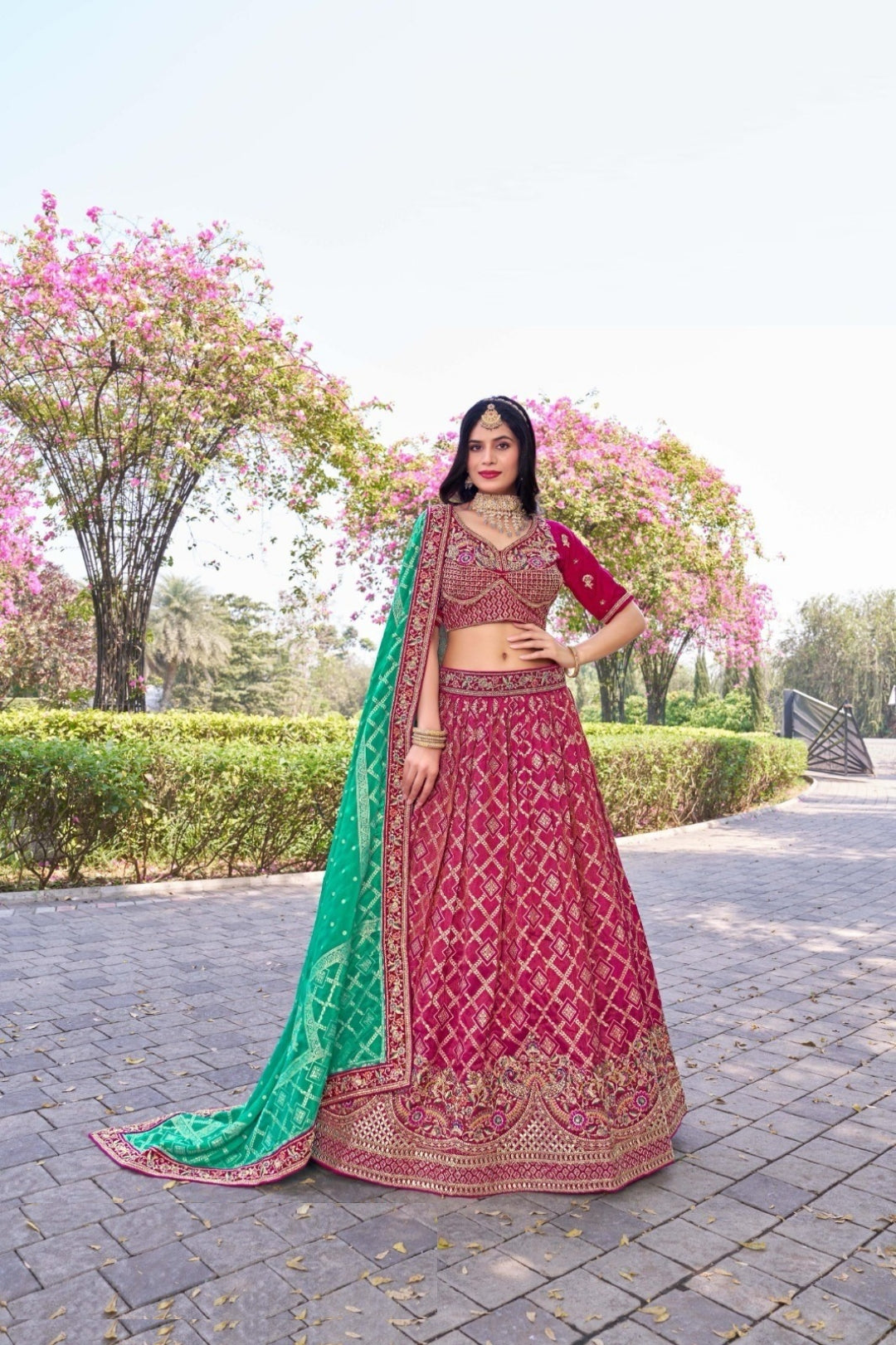Exquisit Pink Banarasi Silk Traditional Lehenga