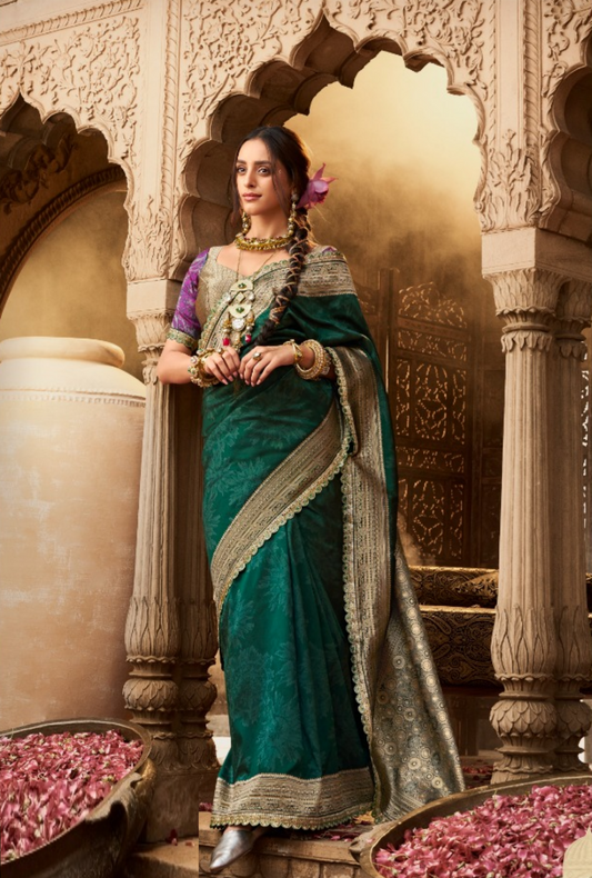 Exquisit Green Banarasi Silk Saree