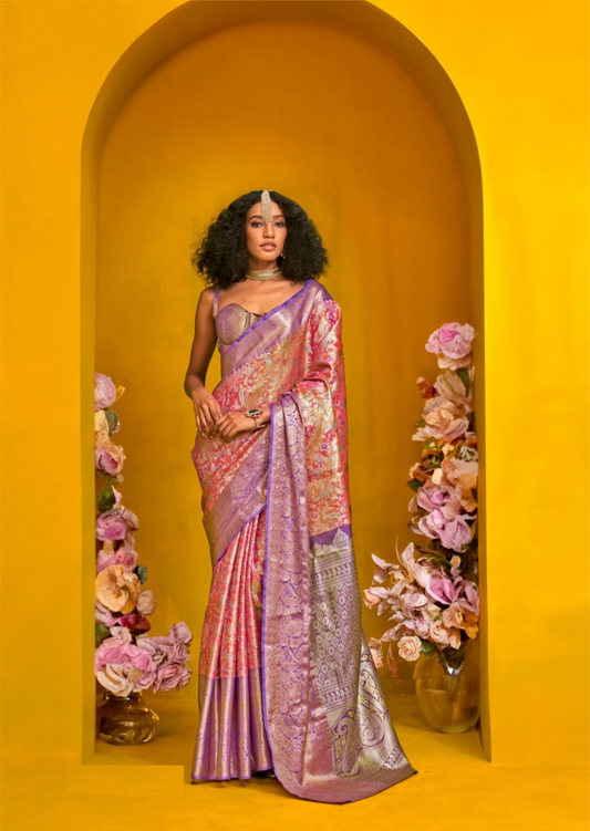 Women Lilac Silk Traditional Saree