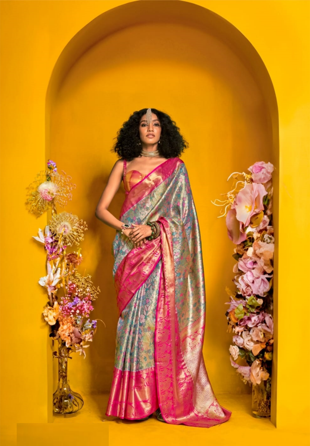 Women Pink And Blue Silk Traditional Saree