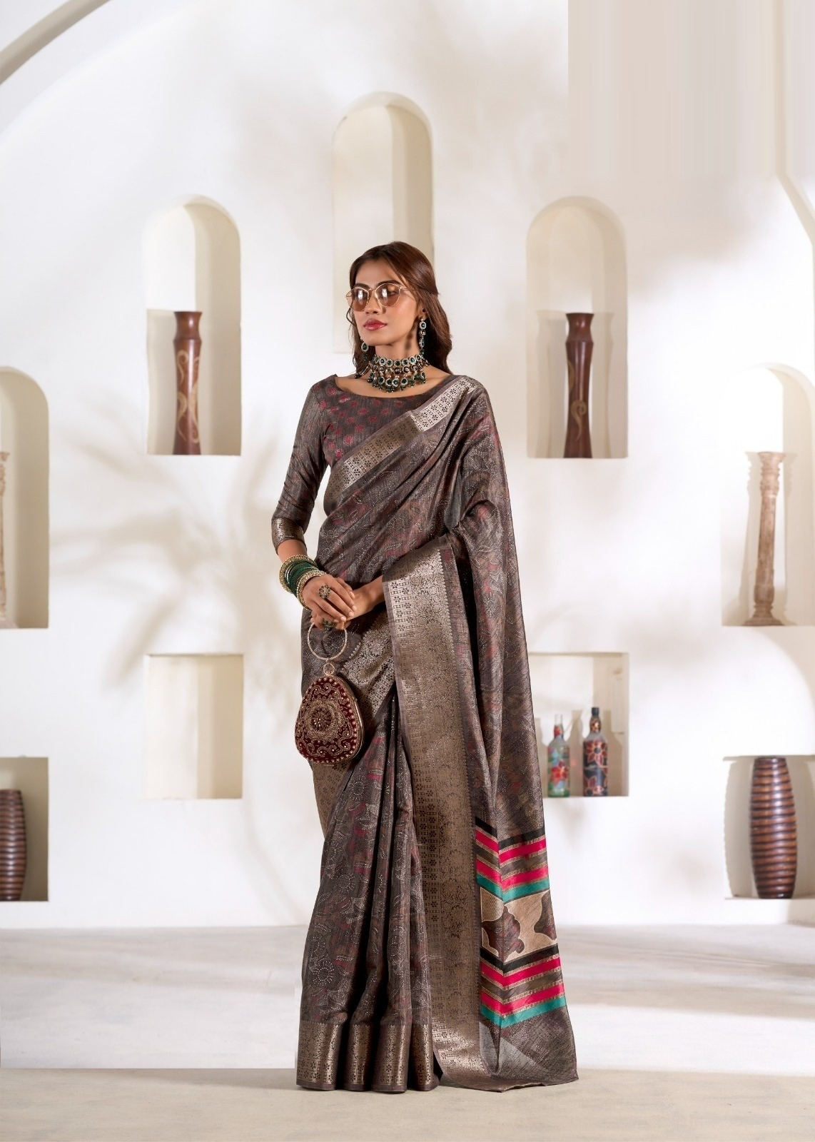 Women Dark Grey Silk Traditional Saree