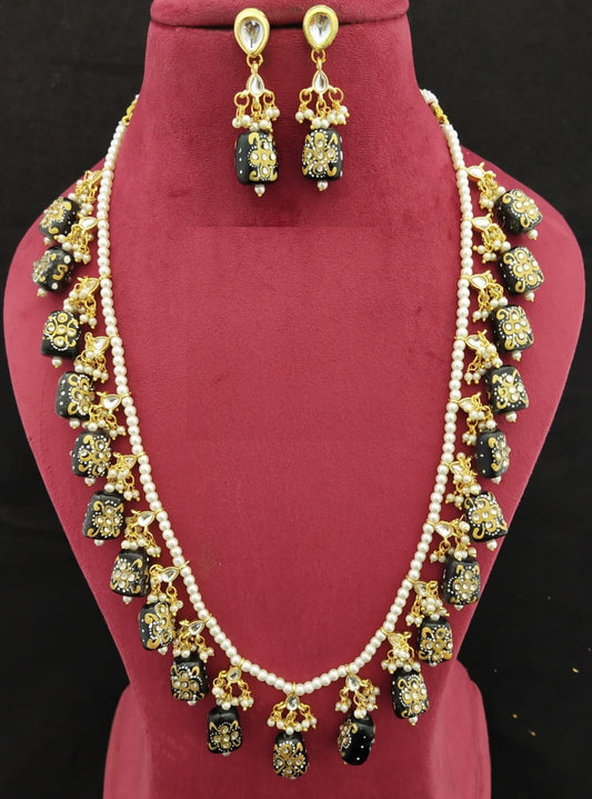 Elegant Meenakari Black Necklace Set