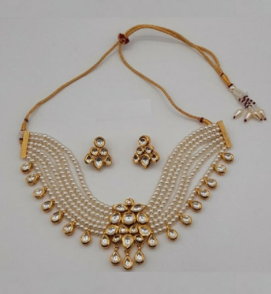 Elegant White And Gold Studded Necklace Set