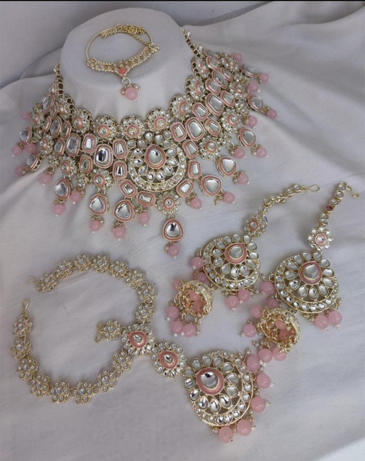 Elegant Light Pink Bridal Necklace Set