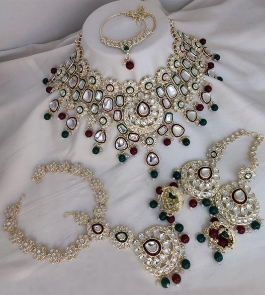 Elegant Green And Maroon Bridal Necklace Set