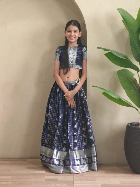 Exquisit Navy Blue Soft Silk Kanchipuram Kids Lehenga