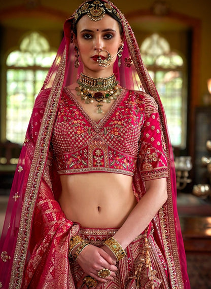 Magnificent Pink Bridal tone Silk Sequins Embroidery Zari Weaving Work Bridal Lehenga